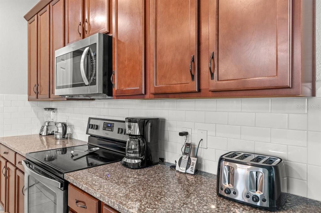 En Venta: $598,000 (5 camas, 5 baños, 3213 Pies cuadrados)