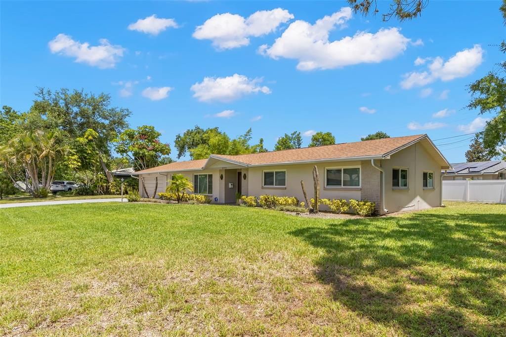 На продажу: $525,000 (3 спален, 2 ванн, 1662 Квадратных фут)