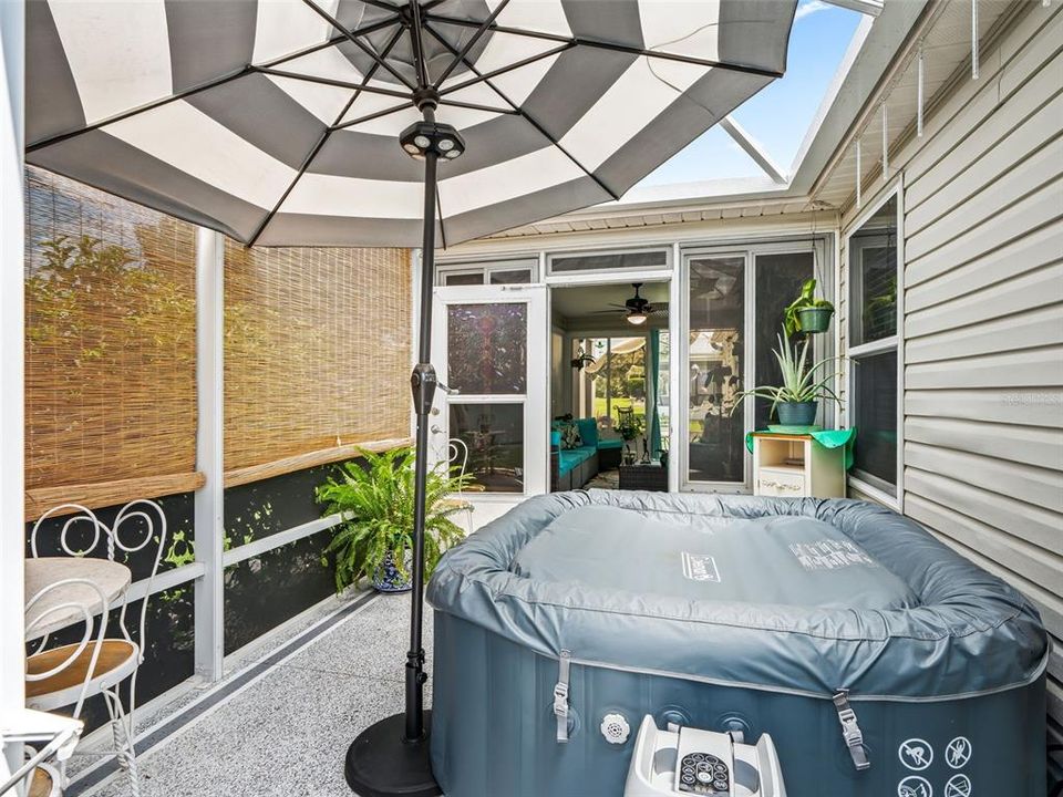 En Venta: $450,000 (3 camas, 2 baños, 2013 Pies cuadrados)