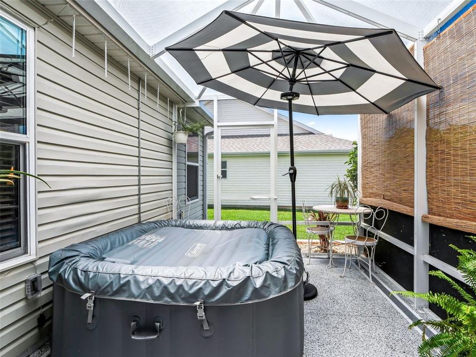 En Venta: $450,000 (3 camas, 2 baños, 2013 Pies cuadrados)