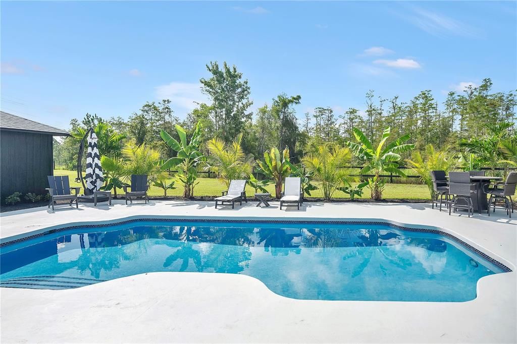 For Sale: $1,385,000 (4 beds, 2 baths, 2600 Square Feet)
