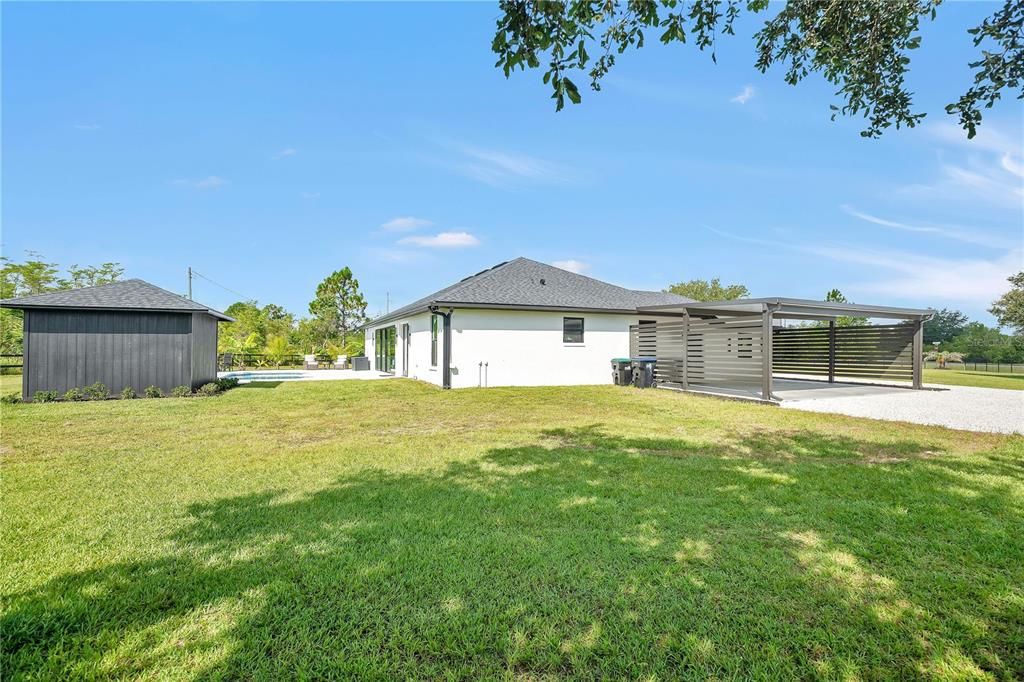 For Sale: $1,385,000 (4 beds, 2 baths, 2600 Square Feet)