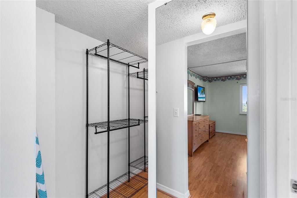 En Venta: $162,000 (2 camas, 2 baños, 1347 Pies cuadrados)