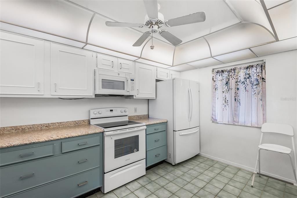En Venta: $162,000 (2 camas, 2 baños, 1347 Pies cuadrados)