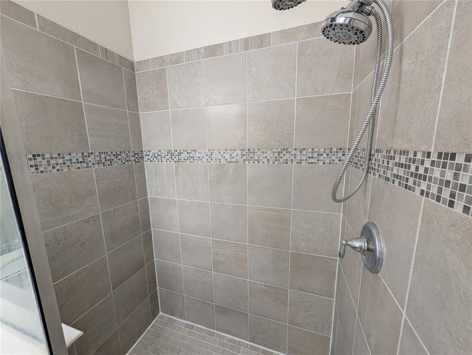 For Sale: $359,900 (3 beds, 2 baths, 1788 Square Feet)