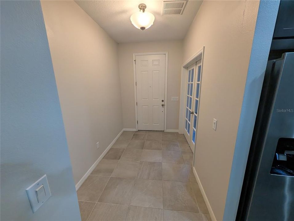 For Sale: $359,900 (3 beds, 2 baths, 1788 Square Feet)
