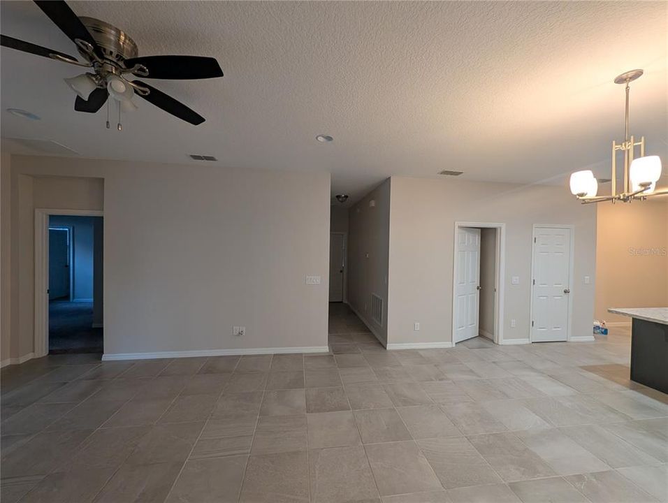 For Sale: $359,900 (3 beds, 2 baths, 1788 Square Feet)