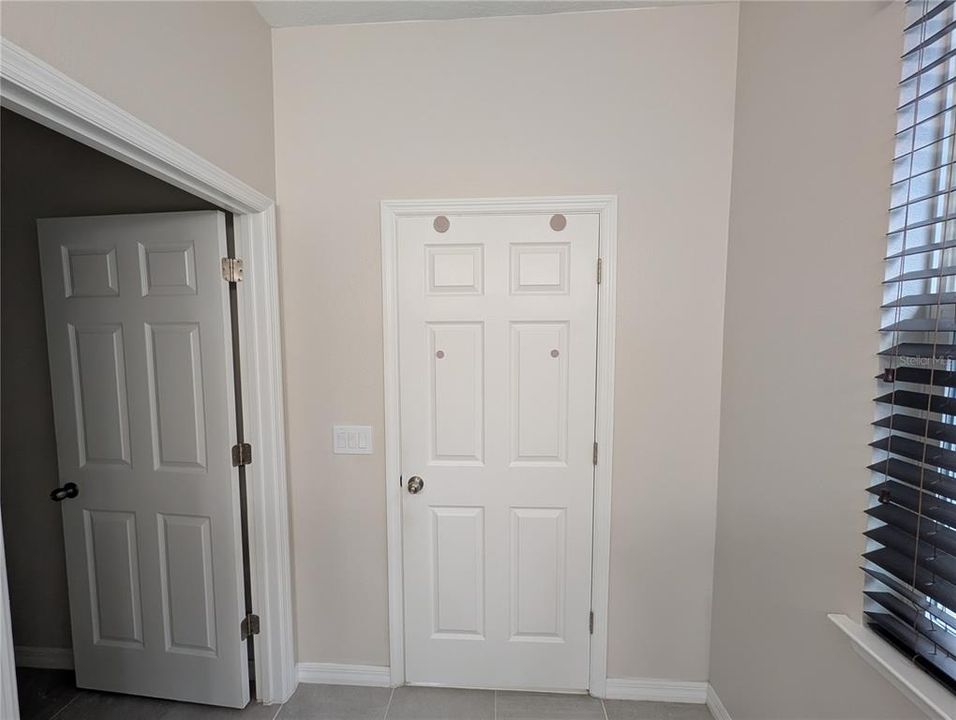 For Sale: $359,900 (3 beds, 2 baths, 1788 Square Feet)