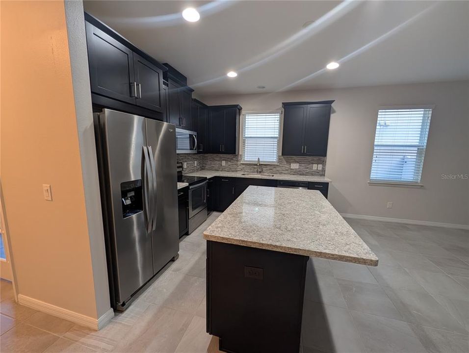 For Sale: $359,900 (3 beds, 2 baths, 1788 Square Feet)