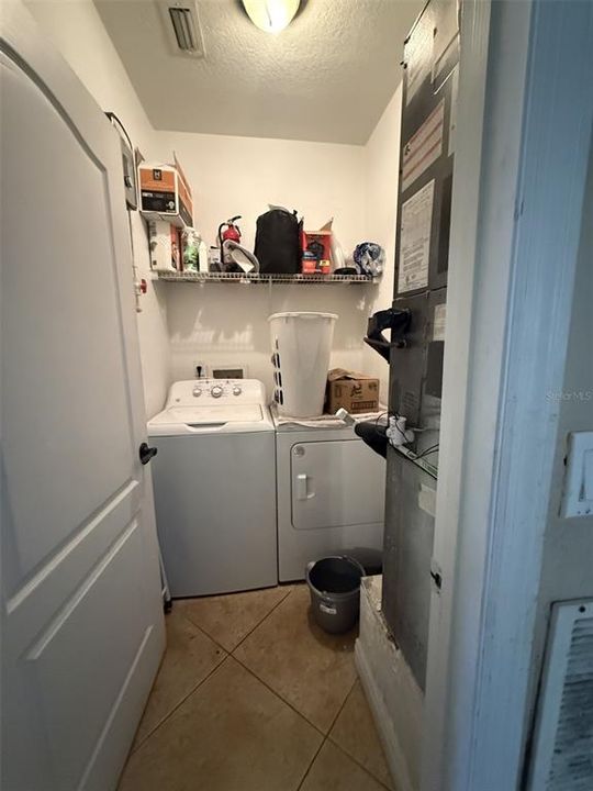 For Sale: $169,900 (2 beds, 2 baths, 1163 Square Feet)