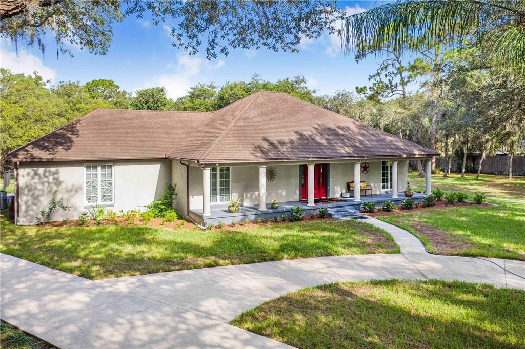 En Venta: $799,000 (3 camas, 2 baños, 2052 Pies cuadrados)