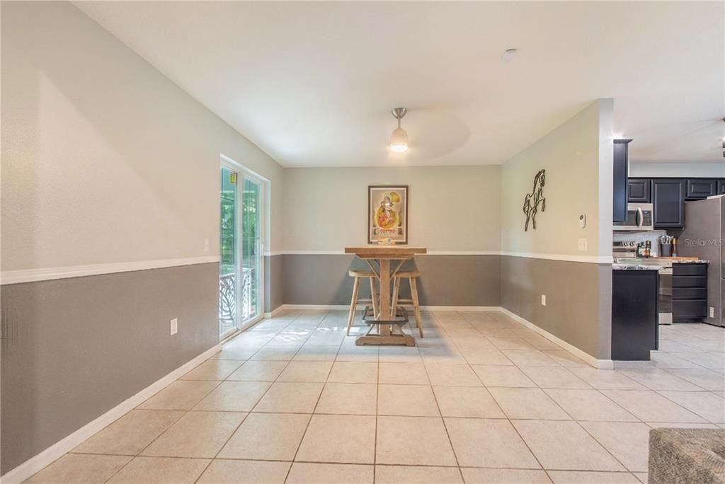 En Venta: $799,000 (3 camas, 2 baños, 2052 Pies cuadrados)