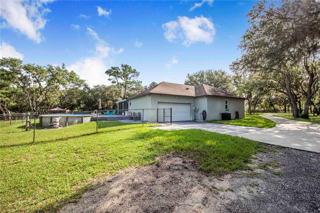 En Venta: $799,000 (3 camas, 2 baños, 2052 Pies cuadrados)