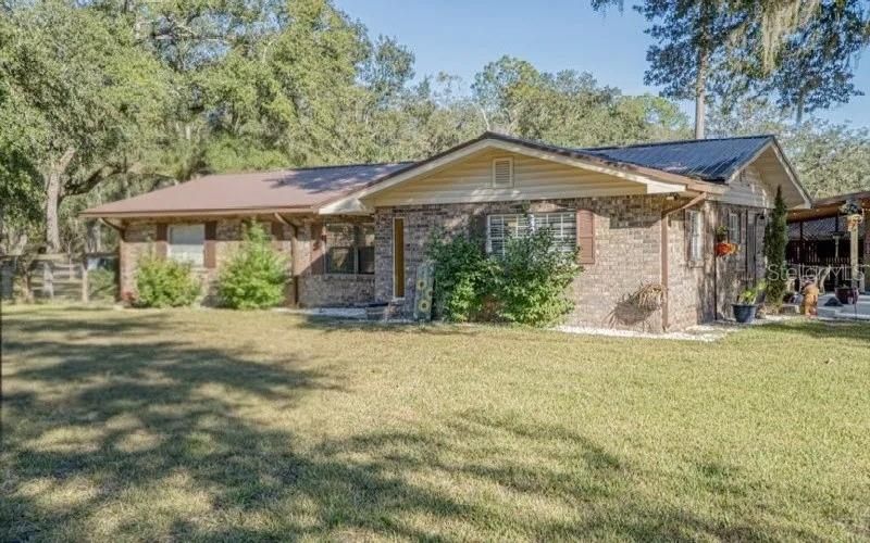 На продажу: $409,995 (3 спален, 3 ванн, 1990 Квадратных фут)