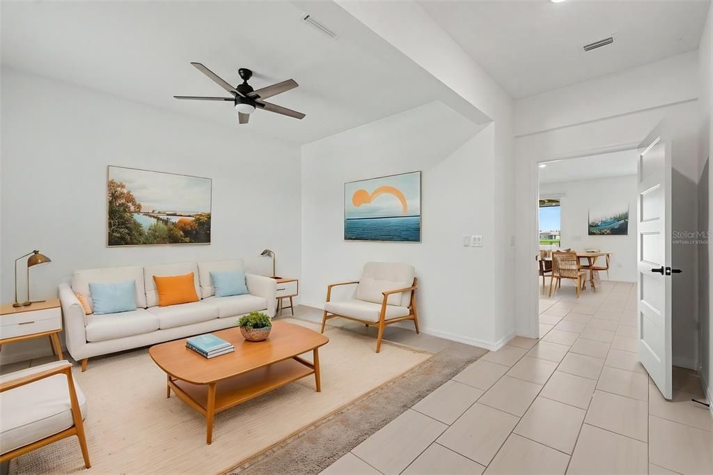 En Venta: $419,900 (4 camas, 2 baños, 2683 Pies cuadrados)