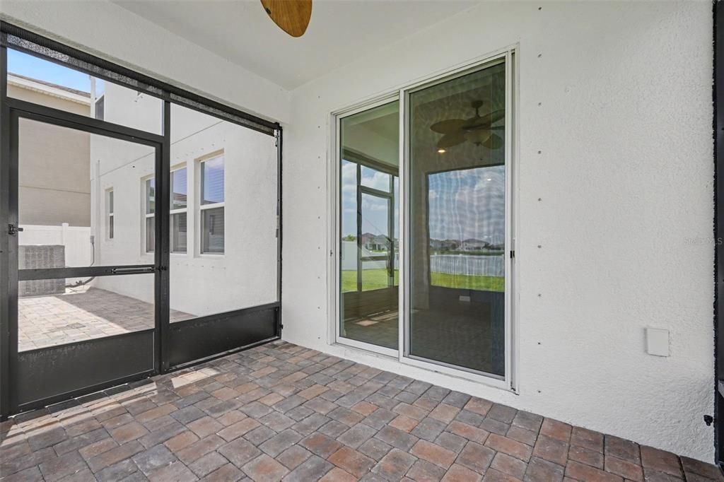 En Venta: $419,900 (4 camas, 2 baños, 2683 Pies cuadrados)