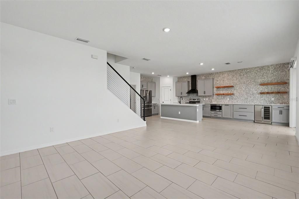 En Venta: $419,900 (4 camas, 2 baños, 2683 Pies cuadrados)