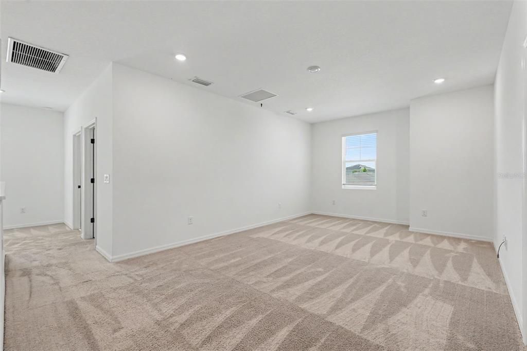En Venta: $419,900 (4 camas, 2 baños, 2683 Pies cuadrados)