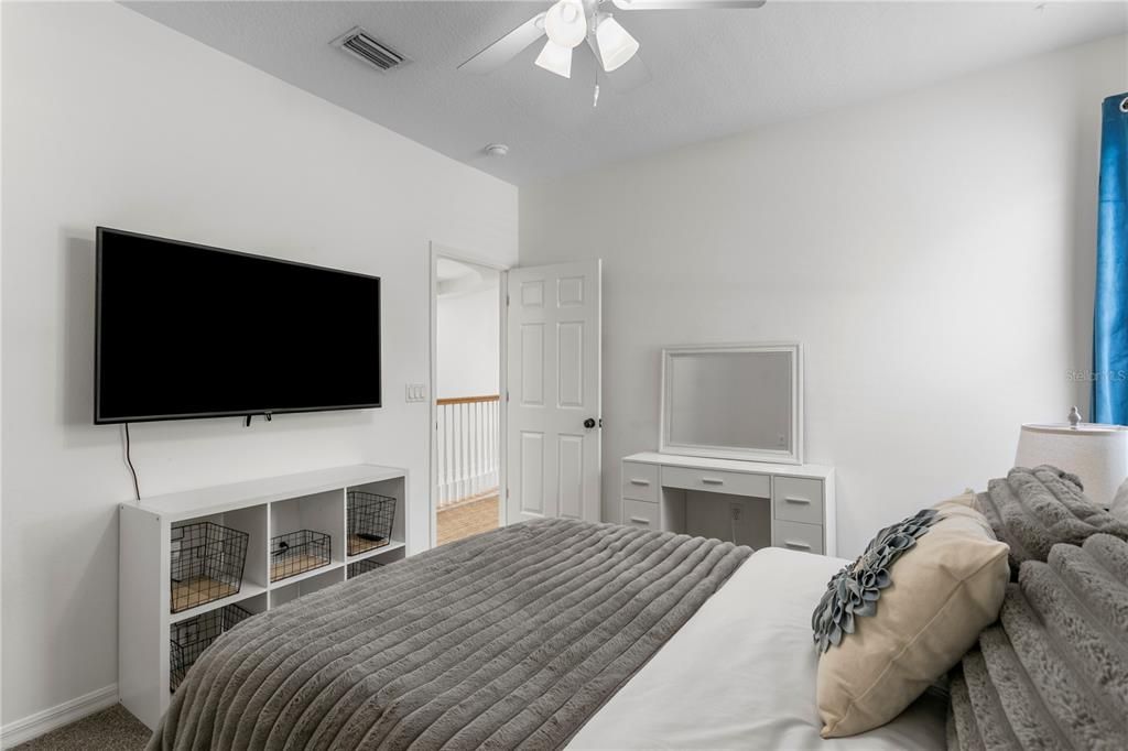 Active With Contract: $1,175,000 (5 beds, 3 baths, 4373 Square Feet)