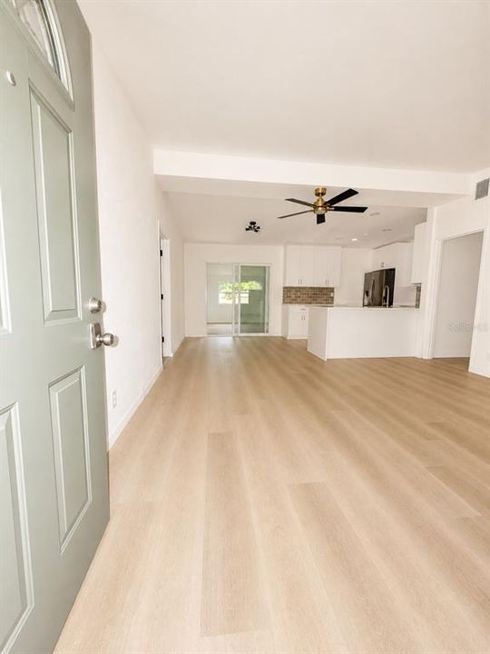 En Renta: $2,500 (4 camas, 2 baños, 1511 Pies cuadrados)