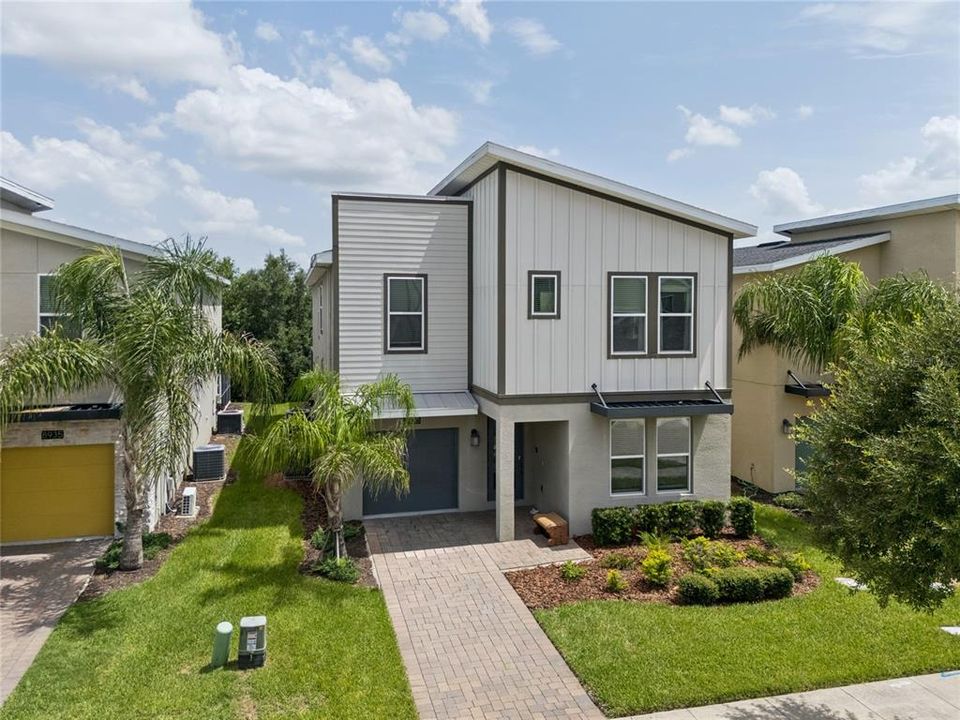 En Venta: $659,000 (6 camas, 5 baños, 3291 Pies cuadrados)