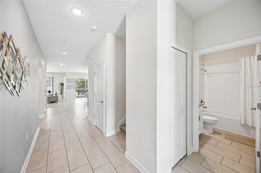 En Venta: $659,000 (6 camas, 5 baños, 3291 Pies cuadrados)