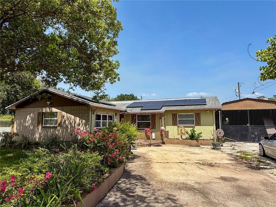 En Venta: $385,000 (3 camas, 2 baños, 1662 Pies cuadrados)