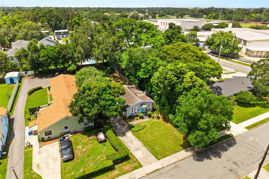For Sale: $349,900 (2 beds, 1 baths, 805 Square Feet)