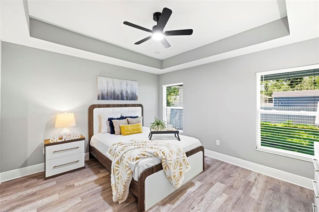 For Sale: $350,000 (3 beds, 2 baths, 1296 Square Feet)