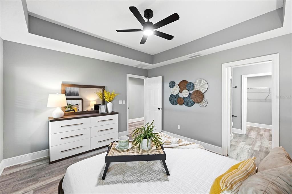 For Sale: $350,000 (3 beds, 2 baths, 1296 Square Feet)