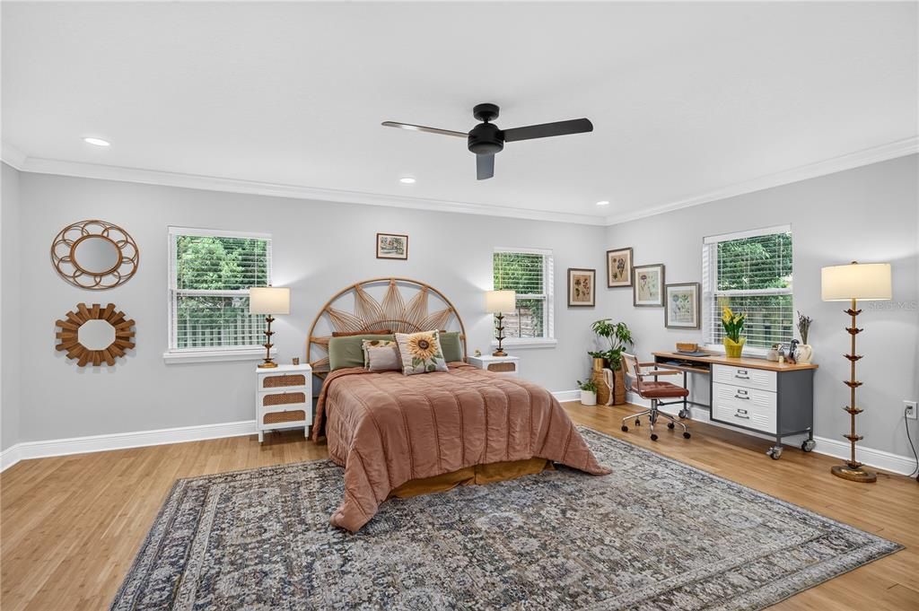 En Venta: $888,000 (4 camas, 3 baños, 2166 Pies cuadrados)