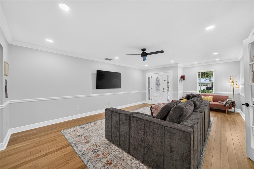 En Venta: $888,000 (4 camas, 3 baños, 2166 Pies cuadrados)