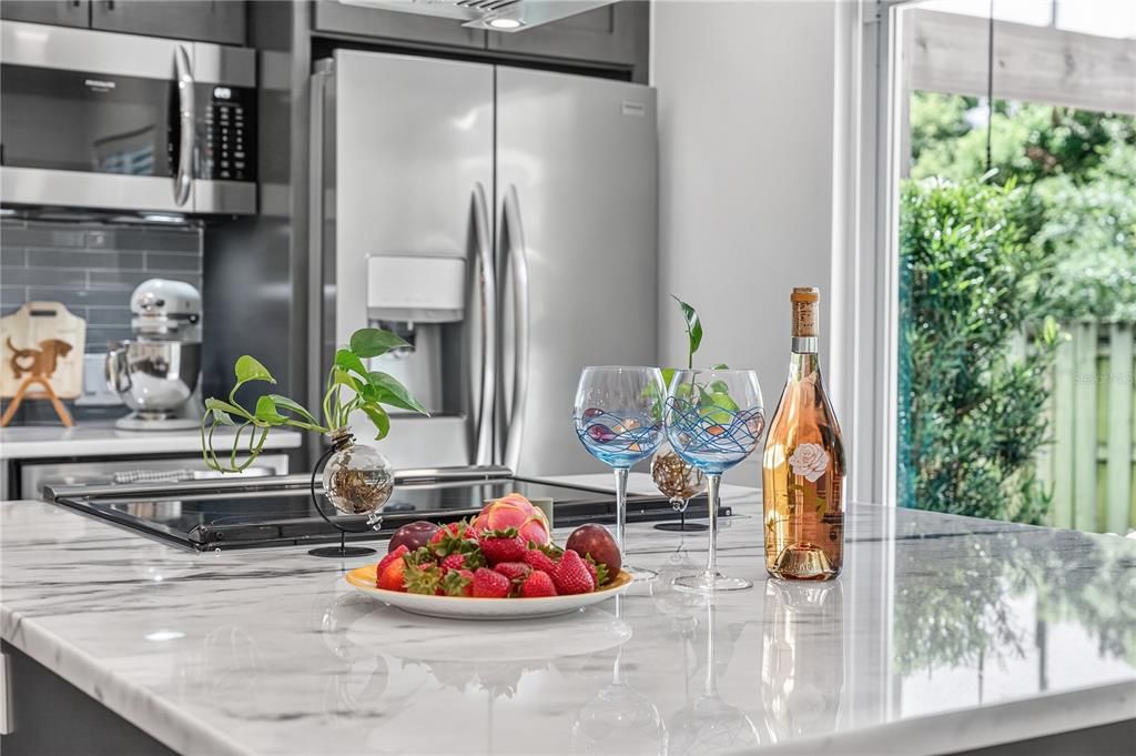 En Venta: $888,000 (4 camas, 3 baños, 2166 Pies cuadrados)
