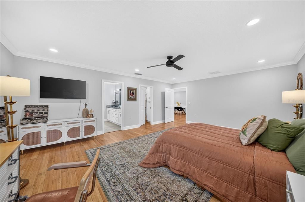 En Venta: $888,000 (4 camas, 3 baños, 2166 Pies cuadrados)