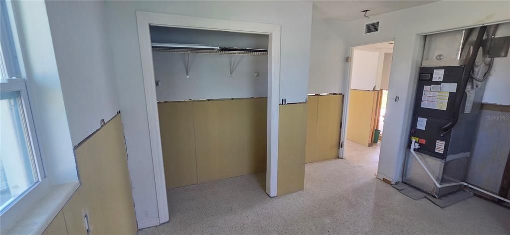 En Venta: $200,000 (2 camas, 1 baños, 988 Pies cuadrados)
