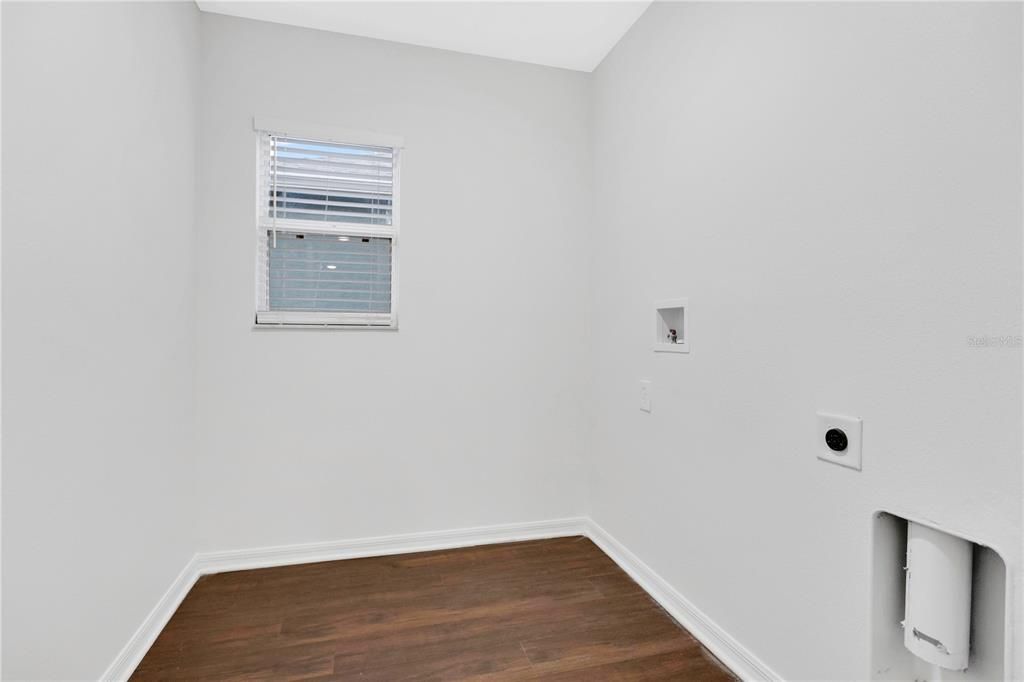 For Sale: $479,900 (4 beds, 3 baths, 3420 Square Feet)