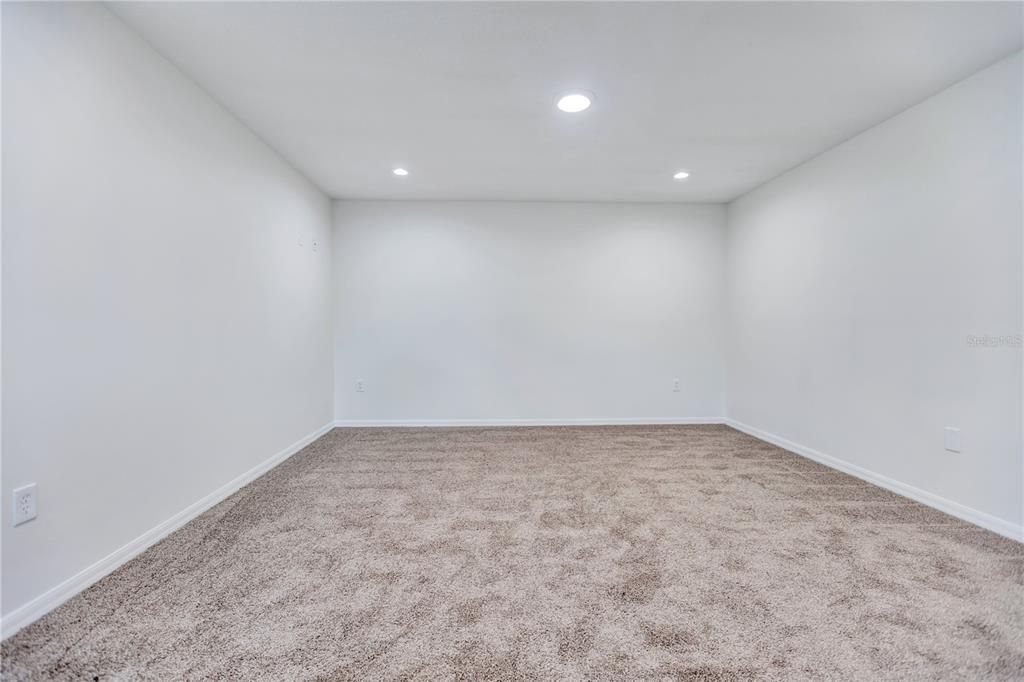 For Sale: $534,900 (4 beds, 2 baths, 3653 Square Feet)