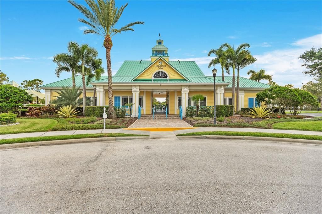 For Sale: $534,900 (4 beds, 2 baths, 3653 Square Feet)