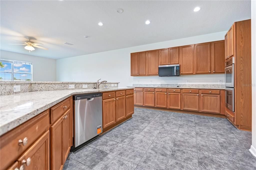 For Sale: $534,900 (4 beds, 2 baths, 3653 Square Feet)