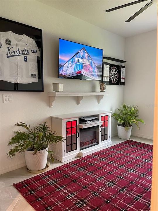For Sale: $520,000 (3 beds, 3 baths, 2214 Square Feet)