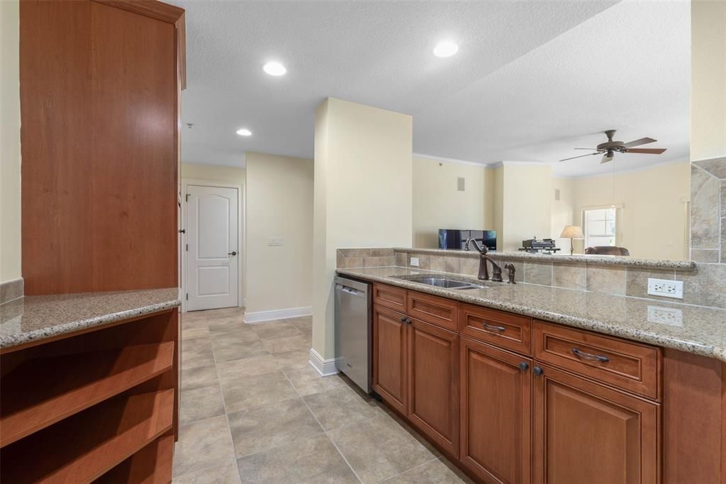 For Sale: $495,000 (3 beds, 2 baths, 2008 Square Feet)
