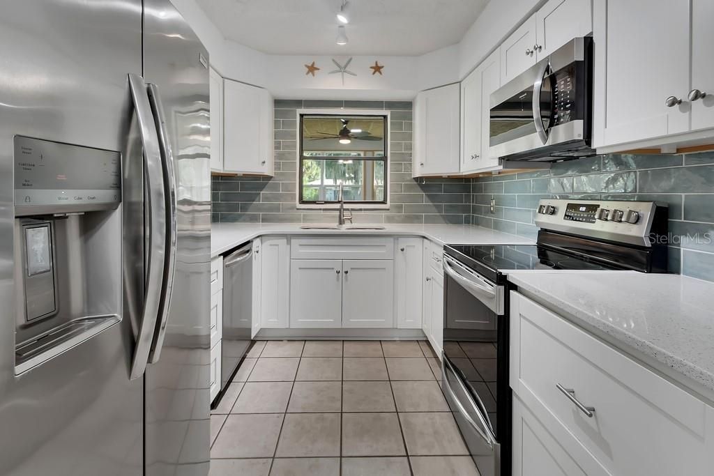 En Venta: $365,000 (3 camas, 2 baños, 1695 Pies cuadrados)
