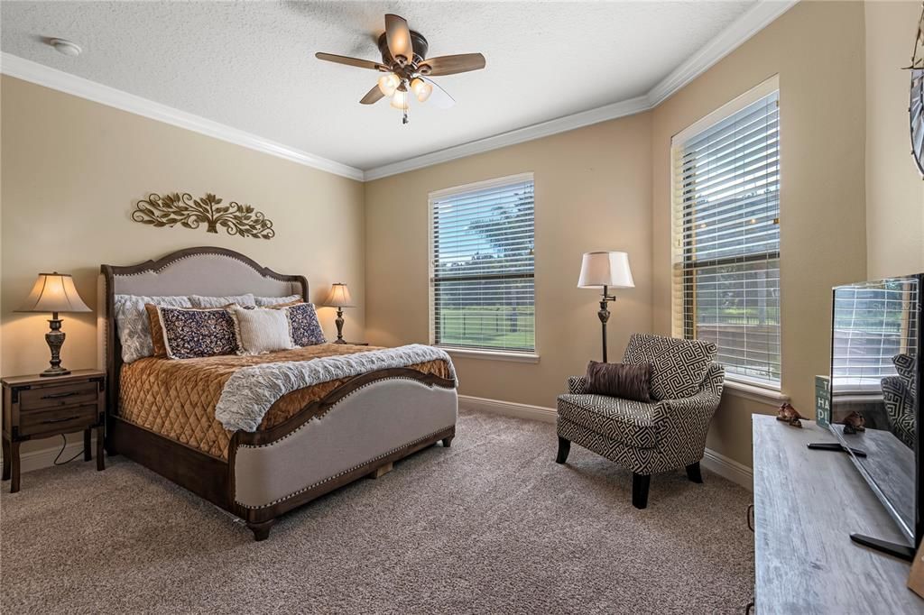For Sale: $1,095,000 (4 beds, 4 baths, 3398 Square Feet)