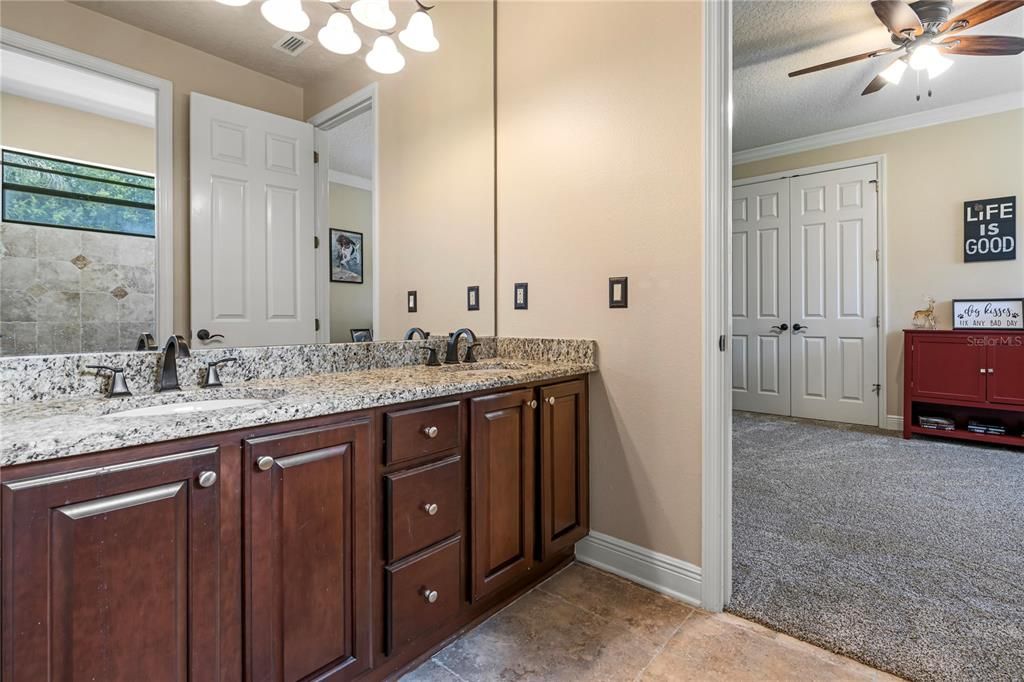 For Sale: $1,095,000 (4 beds, 4 baths, 3398 Square Feet)
