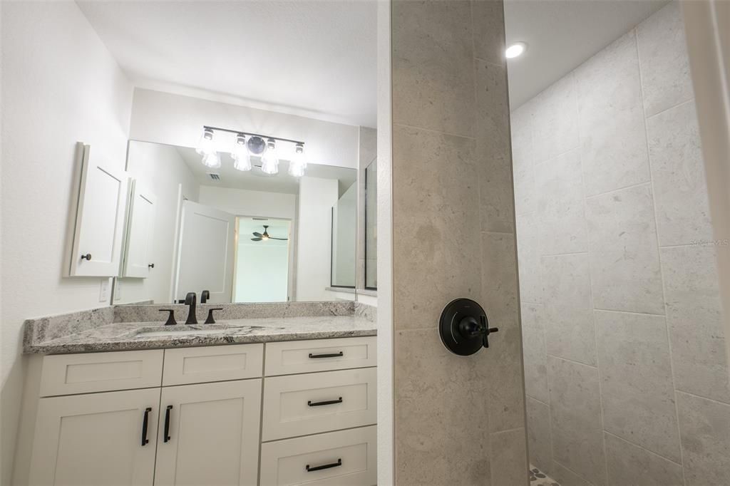 For Sale: $349,000 (3 beds, 2 baths, 1439 Square Feet)