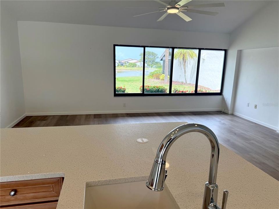En Venta: $425,000 (2 camas, 2 baños, 1574 Pies cuadrados)