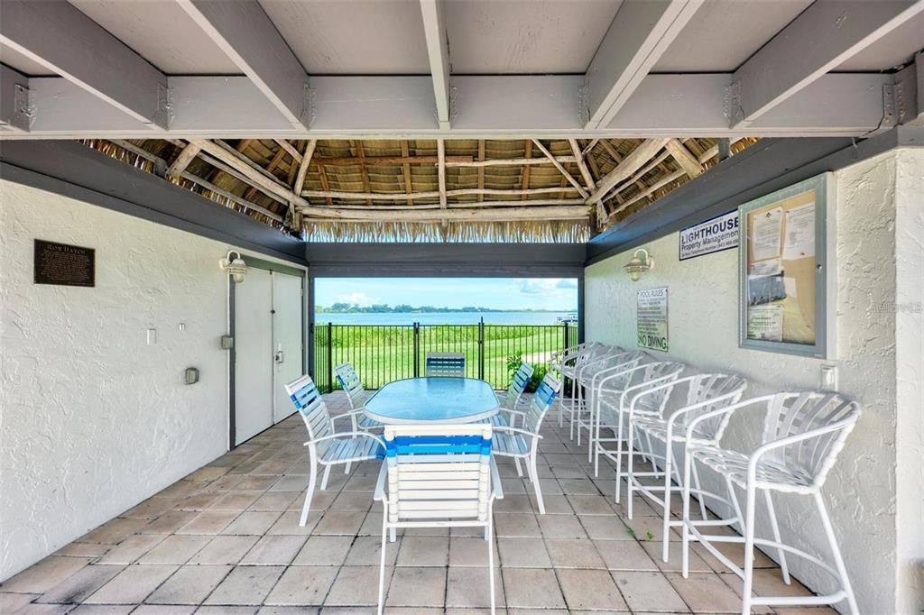 En Venta: $425,000 (2 camas, 2 baños, 1574 Pies cuadrados)
