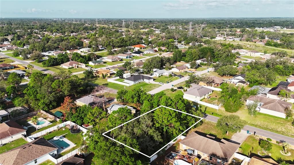 待售: $60,000 (0.23 acres)