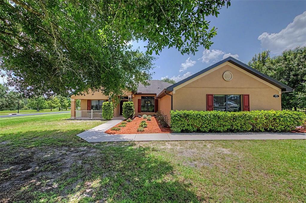 For Sale: $698,000 (4 beds, 3 baths, 2287 Square Feet)