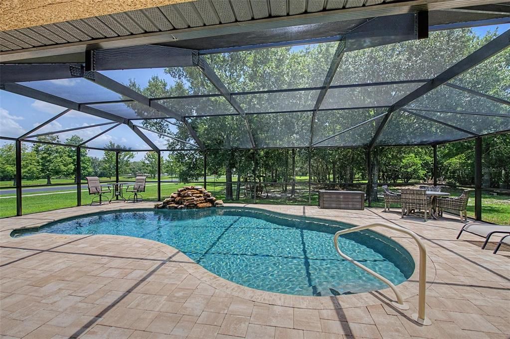 For Sale: $698,000 (4 beds, 3 baths, 2287 Square Feet)